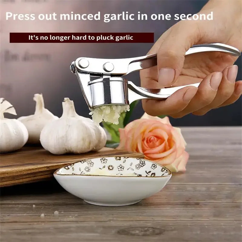 Kitchen Accessories Silvery Stainless Steel Garlic Masher Kitchen Vegetable Cooking Extruder Manual Ginger Grinder And Tool